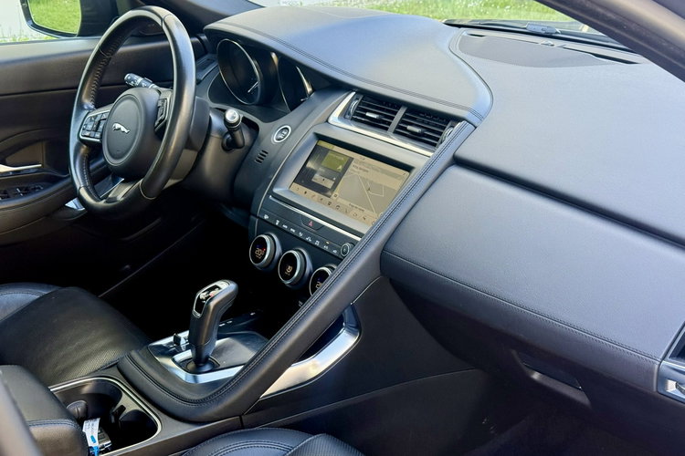 Jaguar E-Pace R-Dynamic S P200 AWD zdjęcie 7