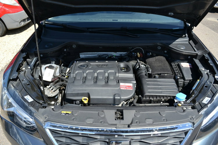 Ateca Seat Ateca 2.0TDI 150koni manual 4X4 bezwypadkowy zdjęcie 16