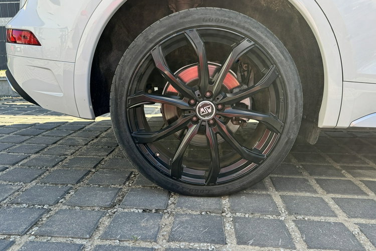 Audi Q5 Przeb.27 tys. km2023*Fulled*M Pole*Skóry*Quattro*3xklima*Alu21*Radar zdjęcie 16