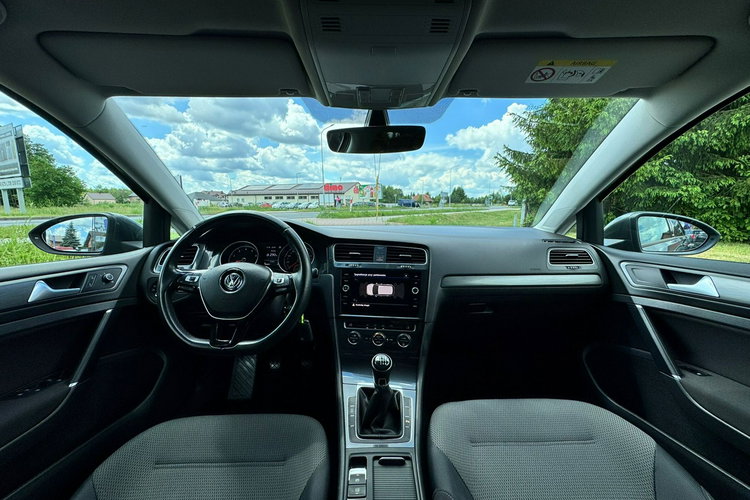 Volkswagen Golf zdjęcie 18