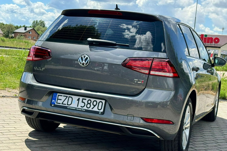 Volkswagen Golf zdjęcie 8