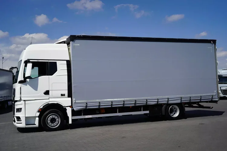 MAN TGX / 18.470 / E 6 / GX / FIRANKA / 19 PALET / RETARDER / ŁAD. 8050 KG zdjęcie 3