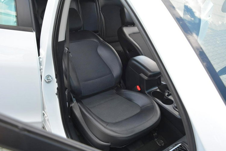 Hyundai ix35 Premium Skóry Navi Kamera Klimatronik LPG Lovato Aso Alu16" zdjęcie 19
