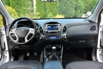 Hyundai ix35 Premium Skóry Navi Kamera Klimatronik LPG Lovato Aso Alu16" zdjęcie 25