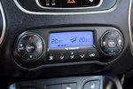 Hyundai ix35 Premium Skóry Navi Kamera Klimatronik LPG Lovato Aso Alu16" zdjęcie 28