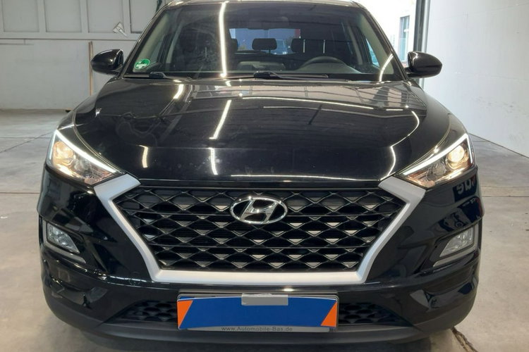 Hyundai Tucson LIFT, Klimatyzacja, Nawigacja, Tempomat, Przyciemniane szyby zdjęcie 2