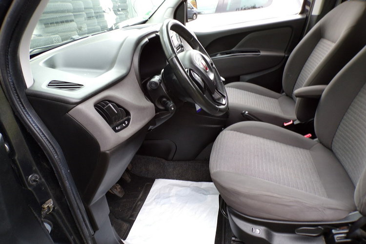 Fiat Doblo Lift /Klimatronic /Gwarancja /2,0 /135KM /2015R zdjęcie 20