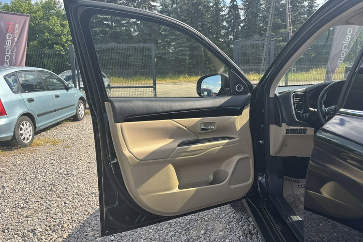 Mitsubishi Outlander I właściciel, salon Polska, serwis ASO, gwarancja 12 miesięcy zdjęcie 17