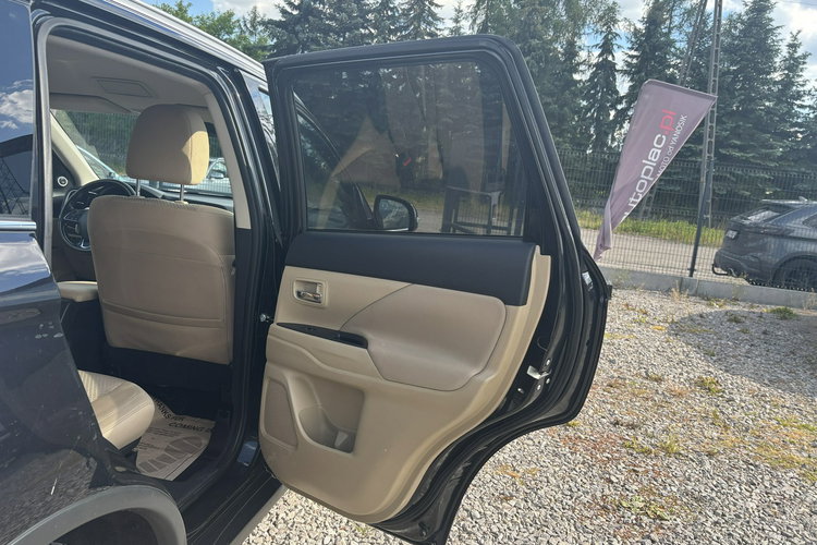 Mitsubishi Outlander I właściciel, salon Polska, serwis ASO, gwarancja 12 miesięcy zdjęcie 32