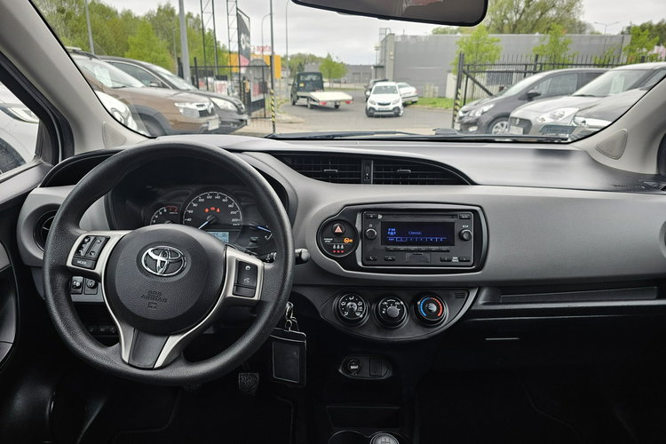 Toyota Yaris Ostrzeganie przed kolizji, kontrola pasa ruchu, zdjęcie 17