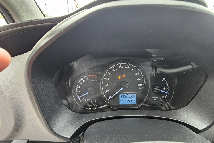 Toyota Yaris Ostrzeganie przed kolizji, kontrola pasa ruchu, zdjęcie 29