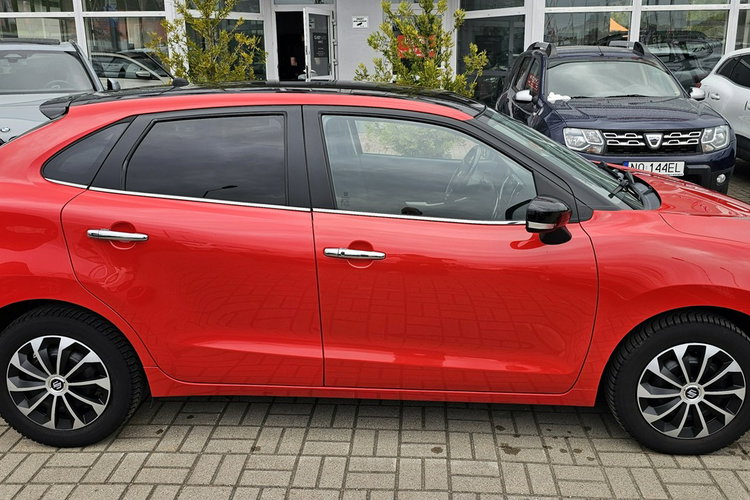 Suzuki Baleno Radar, komendy głosowe, grzane fotele, kontrola pasa ruchu, led zdjęcie 6