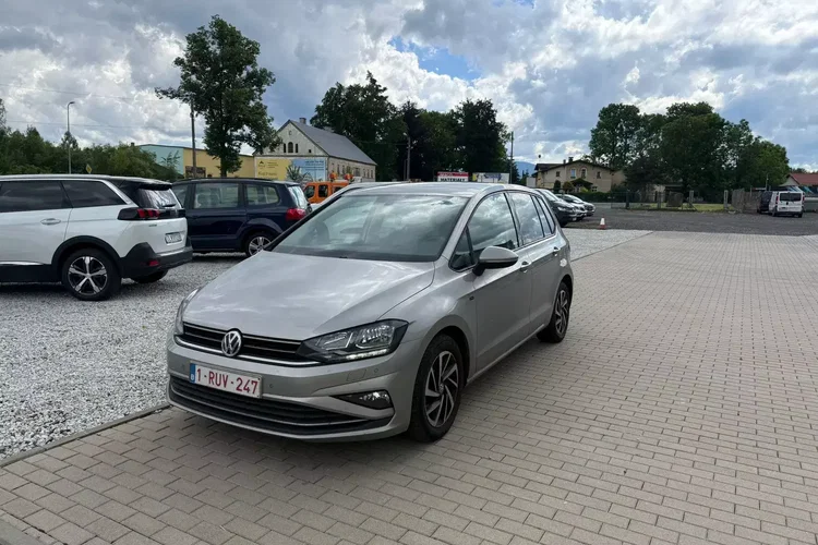 Volkswagen golf-sportsvan zdjęcie 2