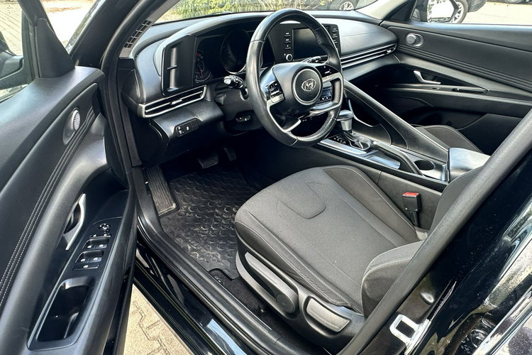 Hyundai Elantra Gwarancja 12 msc / I właściciel / Salon Polska / Automat zdjęcie 15