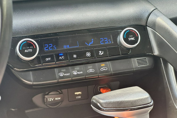 Hyundai Elantra Gwarancja 12 msc / I właściciel / Salon Polska / Automat zdjęcie 31