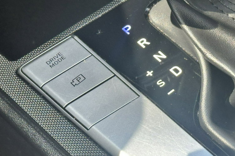 Hyundai Elantra Gwarancja 12 msc / I właściciel / Salon Polska / Automat zdjęcie 35