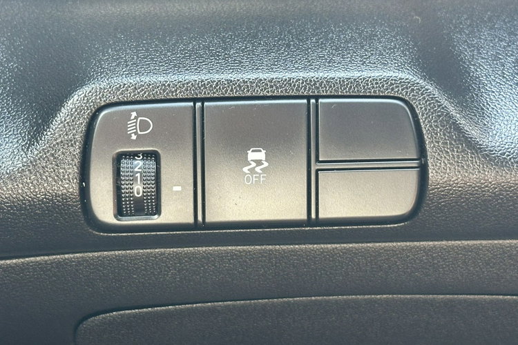 Hyundai Elantra Gwarancja 12 msc / I właściciel / Salon Polska / Automat zdjęcie 40