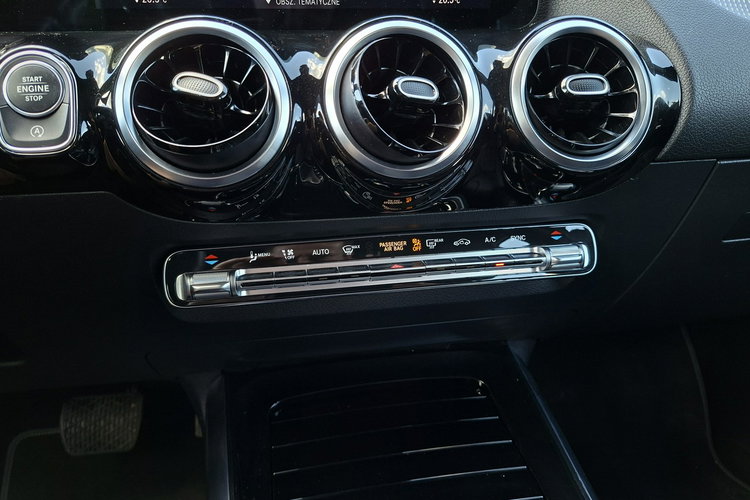 Mercedes B 250 4Matic, Klimatronic, Virt. Cockpit, Burmester, Podgrz fotele, CarPlay zdjęcie 28