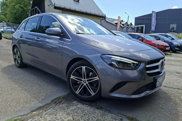 Mercedes B 250 4Matic, Klimatronic, Virt. Cockpit, Burmester, Podgrz fotele, CarPlay zdjęcie 4