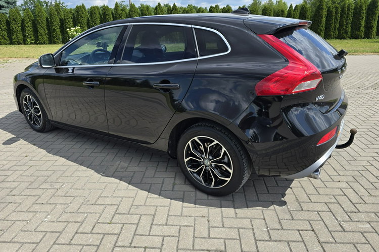 Volvo V40 2.0HDI R-Design.Ledy.Xenony.Automat.Kam.Cof.Navigacja.Alcantara.Skóry. zdjęcie 12