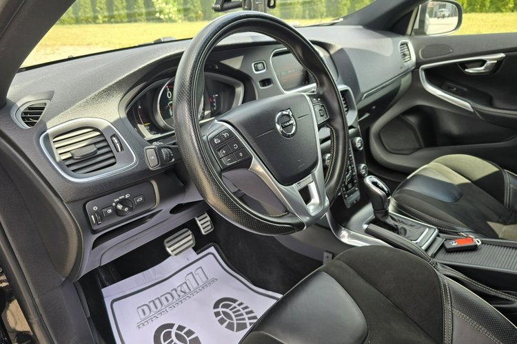 Volvo V40 2.0HDI R-Design.Ledy.Xenony.Automat.Kam.Cof.Navigacja.Alcantara.Skóry. zdjęcie 16