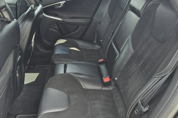 Volvo V40 2.0HDI R-Design.Ledy.Xenony.Automat.Kam.Cof.Navigacja.Alcantara.Skóry. zdjęcie 19