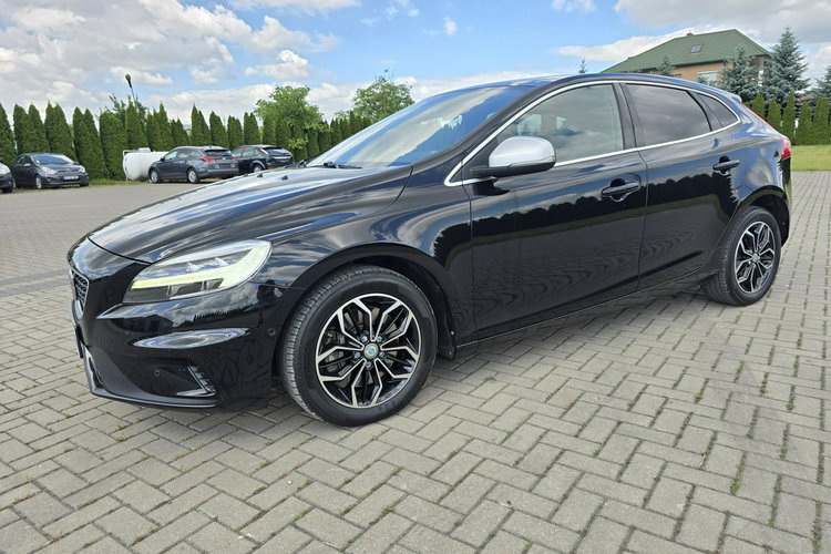 Volvo V40 2.0HDI R-Design.Ledy.Xenony.Automat.Kam.Cof.Navigacja.Alcantara.Skóry. zdjęcie 7