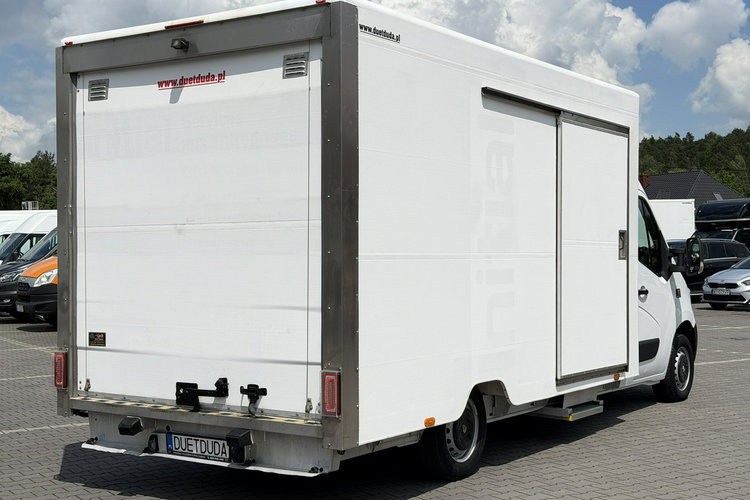 Renault Master 2.3 130KM Kontener Niskopodłogowy Sklep Bar Kamper Foodtruc Koniowóz zdjęcie 21