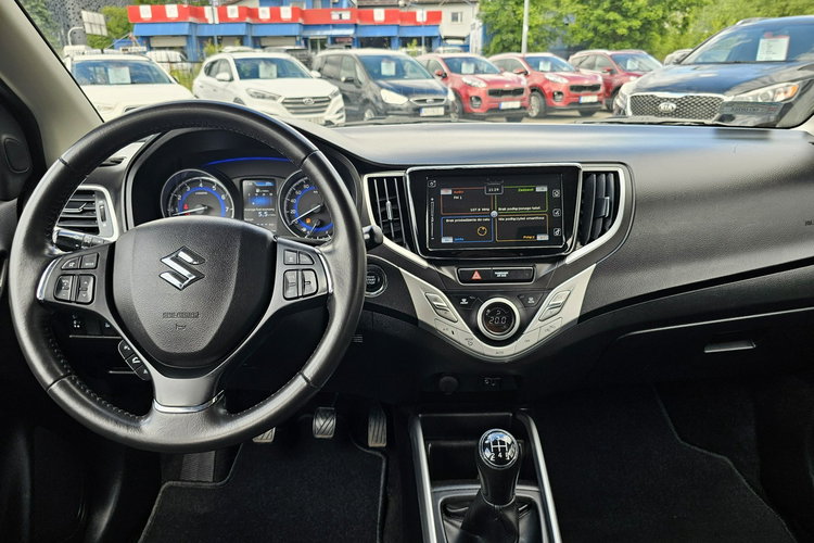 Suzuki Baleno Radar, komendy głosowe, grzane fotele, kontrola pasa ruchu, led zdjęcie 17