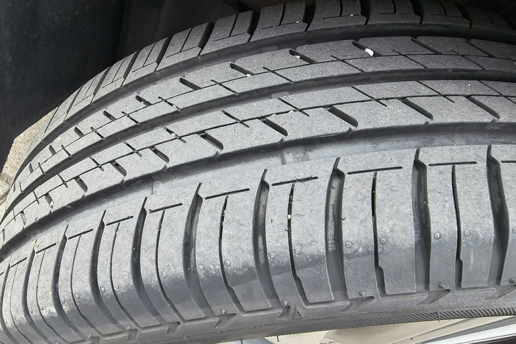 Suzuki Baleno Radar, komendy głosowe, grzane fotele, kontrola pasa ruchu, led zdjęcie 31