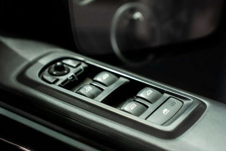 Range Rover Sport LAND ROVER RANGE ROVER SPORT- 3.6 V8- 272 KM zdjęcie 16
