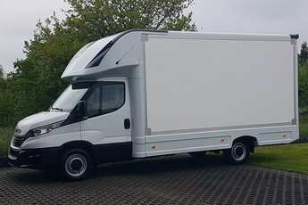 Iveco Daily KONTENER NISKOPODŁOGOWY 4.44x2.23x2.42 SKLEP BAR FOODTRUCK KAMPER AC