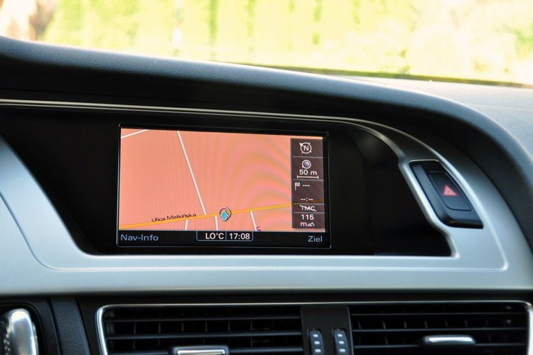 Audi A4 2.0TDI(143KM)*Bi-Xenon*Led*Navi*Welur*Parktronik*I Wł*Alu17"ASO zdjęcie 30