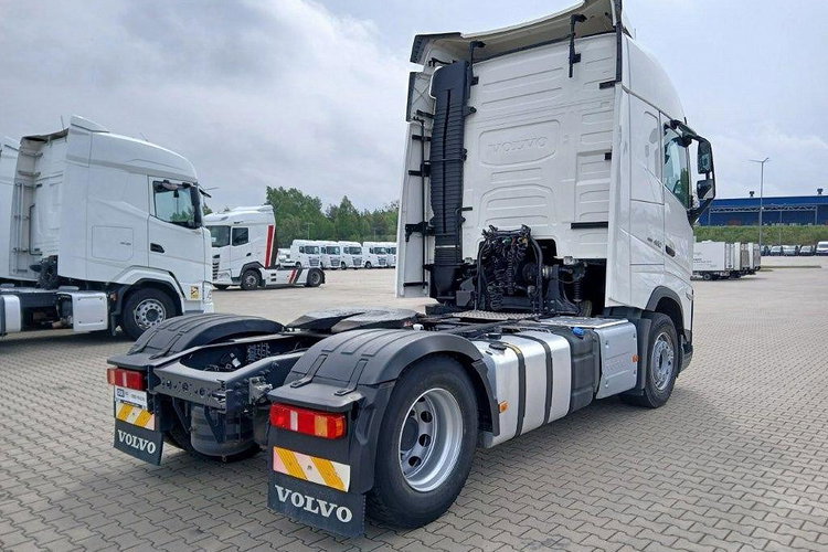 VOLVO FH zdjęcie 3