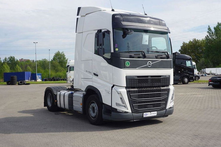 VOLVO FH zdjęcie 2
