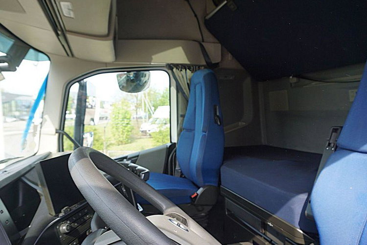 VOLVO FH zdjęcie 6