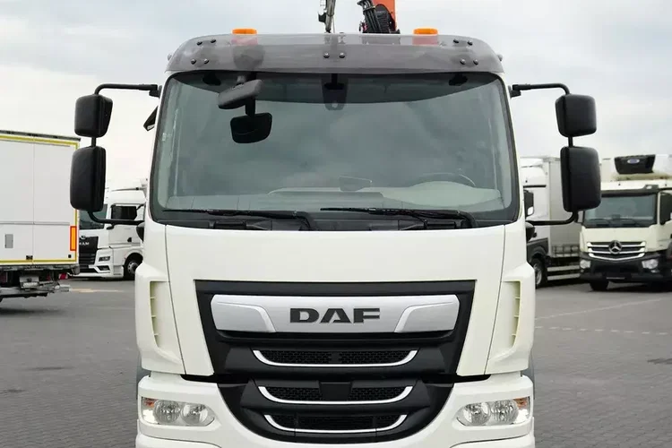 DAF / LF / 260 / ACC / E 6 / SKRZYNIOWY + HDS / PALFINGER PK 9002 / WYSIĘG 12 M / PILOT zdjęcie 14