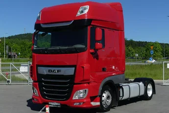 DAF XF 106
