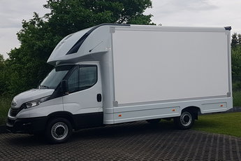 Iveco Daily KONTENER NISKOPODŁOGOWY 4.44x2.23x2.42 SKLEP BAR FOODTRUCK KAMPER AC