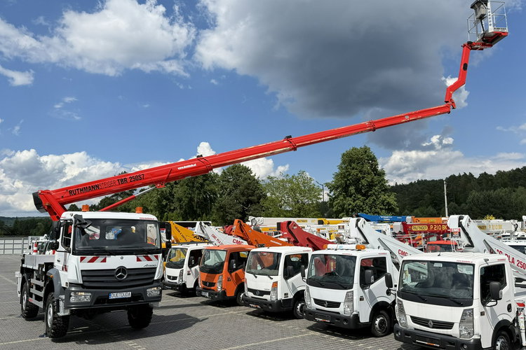 Mercedes Atego E6 4x4 Zwyżka RUTHMANN TBR250 S7 Mało Używany UNIKAT Zwyżka Wysokość Podnoszenia 25m (Palfinger, Wumag, MAN) P7 zdjęcie 4