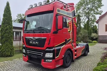 MAN TGX