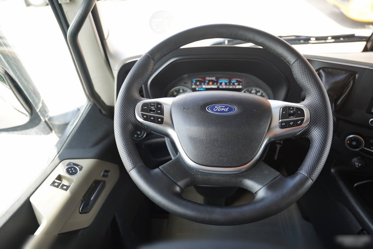 Ford F-MAX 500 / KLIMA POSTOJOWA / EURO 6 zdjęcie 29