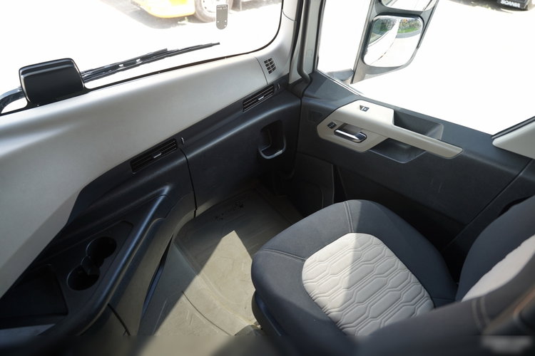Ford F-MAX 500 / KLIMA POSTOJOWA / EURO 6 zdjęcie 33