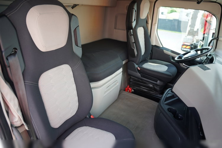 Ford F-MAX 500 / KLIMA POSTOJOWA / EURO 6 zdjęcie 38