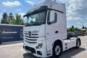 Mercedes Actros