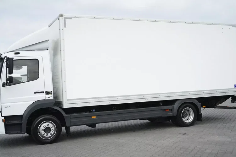 Mercedes ATEGO / 1221 / ACC / EURO 6 / KONTENER + WINDA / 17 PALET zdjęcie 15