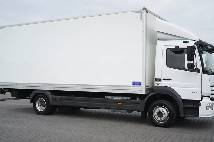 Mercedes ATEGO / 1221 / ACC / EURO 6 / KONTENER + WINDA / 17 PALET zdjęcie 16