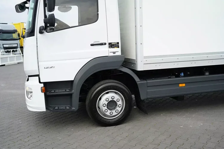 Mercedes ATEGO / 1221 / ACC / EURO 6 / KONTENER + WINDA / 17 PALET zdjęcie 18