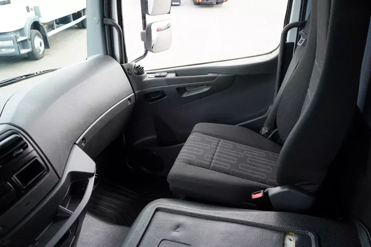 Mercedes ATEGO / 1221 / ACC / EURO 6 / KONTENER + WINDA / 17 PALET zdjęcie 39