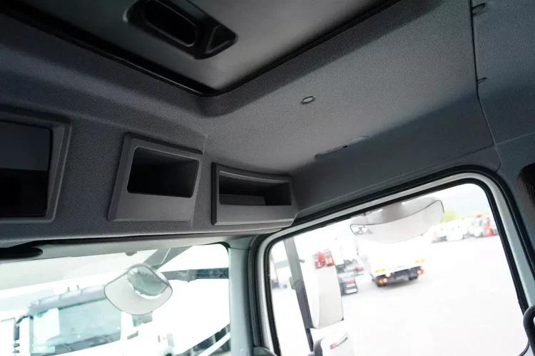 Mercedes ATEGO / 1221 / ACC / EURO 6 / KONTENER + WINDA / 17 PALET zdjęcie 40